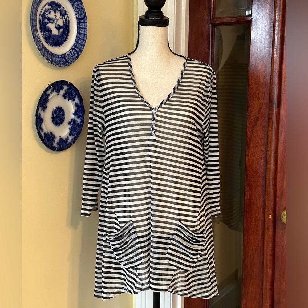 Lynn Ritchie Silver | Black & White Striped Sheer Tunic Top with Pockets